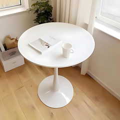 Lus Dining Table